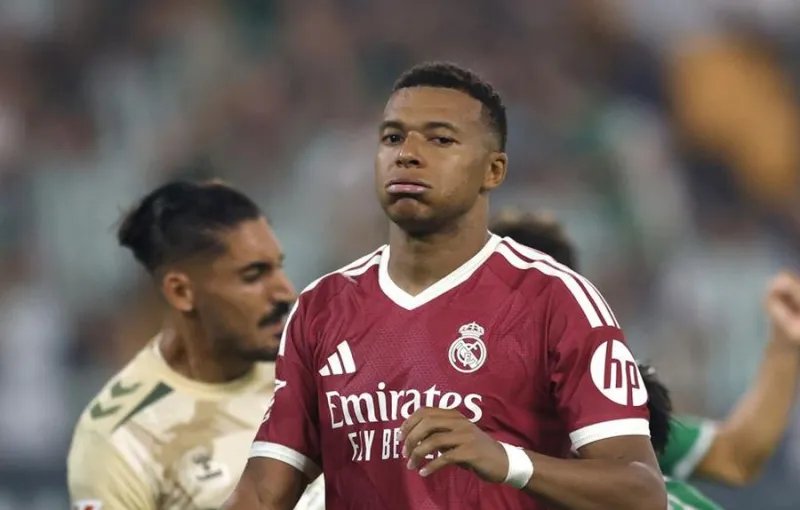 Kontroversi Penalti Real Madrid: RMTV Sebut Harus Diulang Jika Melibatkan Barcelona