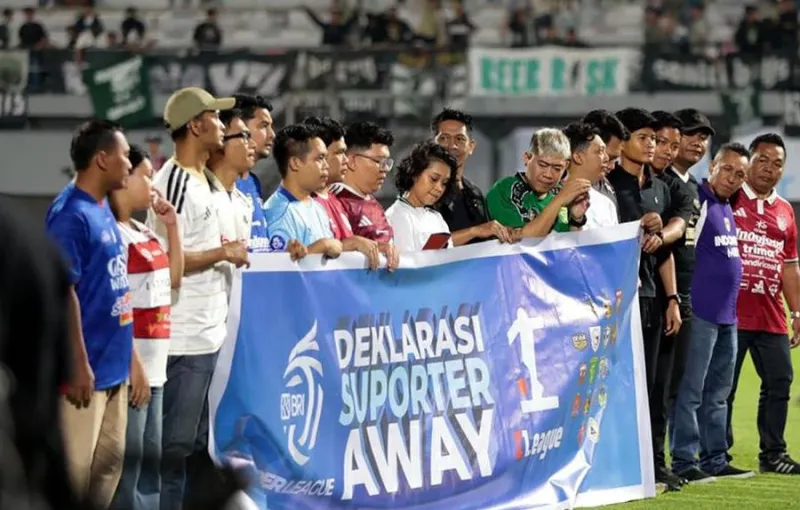 PSSI dan ILeague Sambut Kembalinya Suporter Tim Tamu di Super League