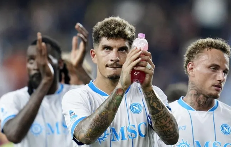 Napoli Tetap Optimis Hadapi Arsenal Meski Baru Kalah di Serie A