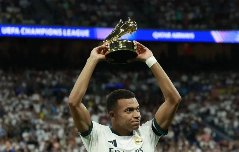 Richards dan Mbappe Berbagi Momen Lucu dalam Wawancara Virtual