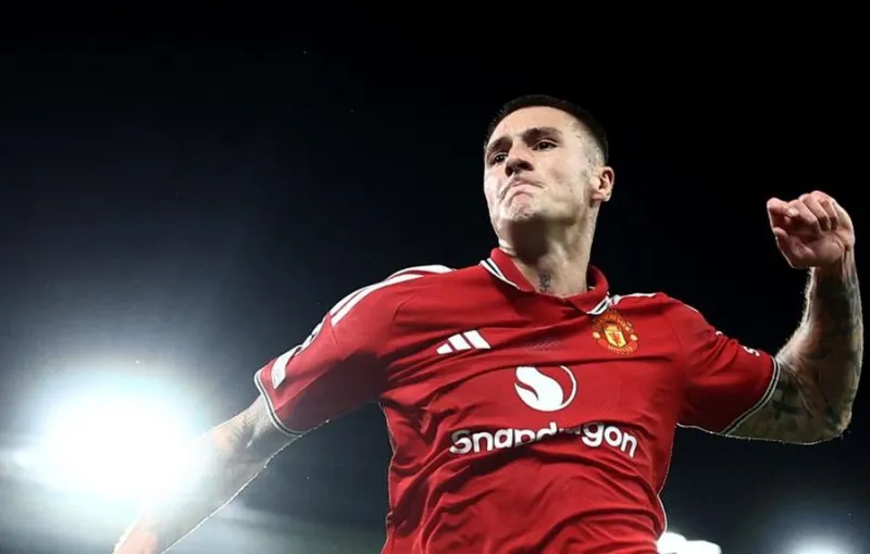 Manchester United Kalahkan Sabah FK 4-0 pada Pembukaan Liga Champions