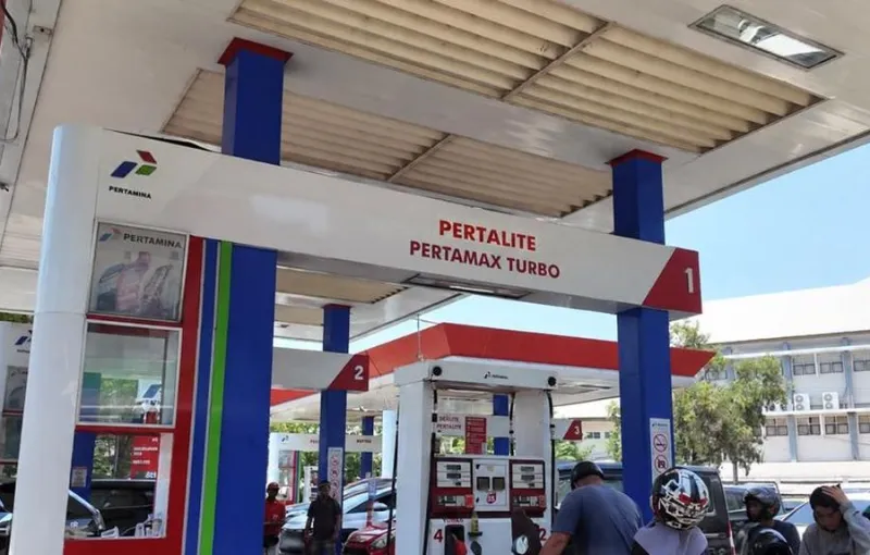 Pertamina Terapkan Sistem Ganjil-Genap di SPBU Sulawesi Selatan untuk Kurangi Antrean BBM