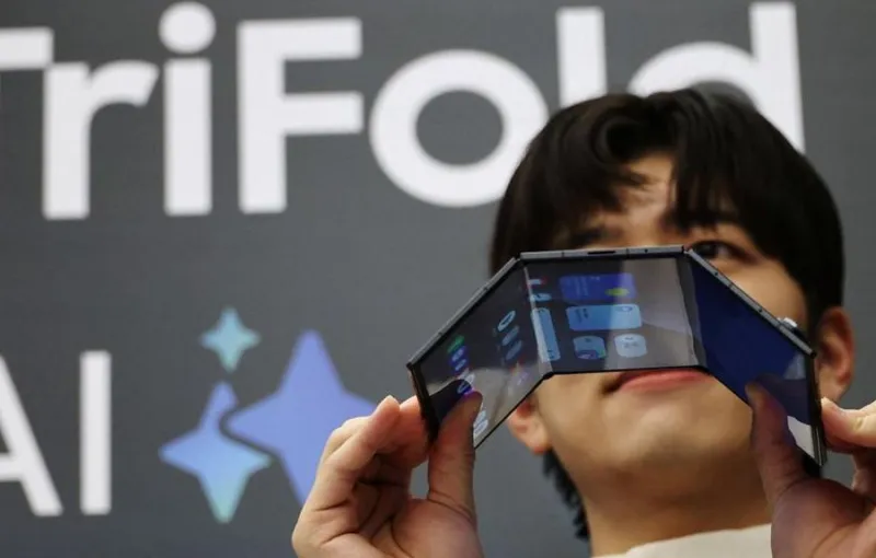 Samsung Siapkan Peluncuran Galaxy Z Trifold 2 Lebih Awal Usai Apple Luncurkan iPhone Duo