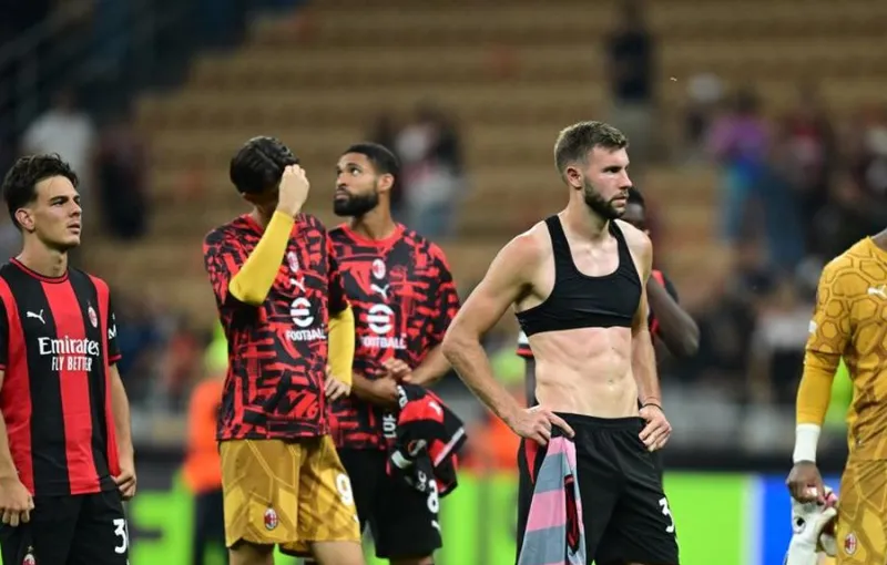 AC Milan Tertinggal 0-2 dari Benfica di Liga Europa 2026/2027