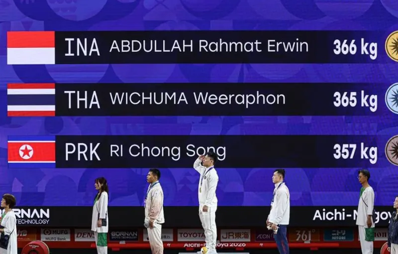 Rahmat Erwin Abdullah Raih Emas Angkat Besi dan Pecahkan Rekor Dunia