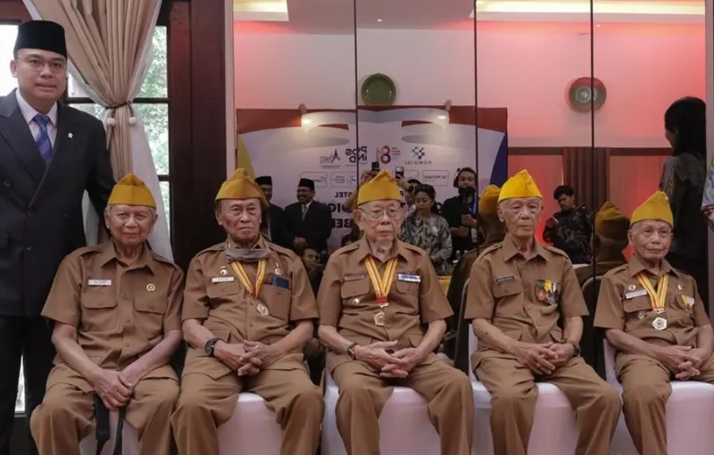 Kemenkomdigi Dorong Semangat Pengabdian Veteran Postel di Era Digital