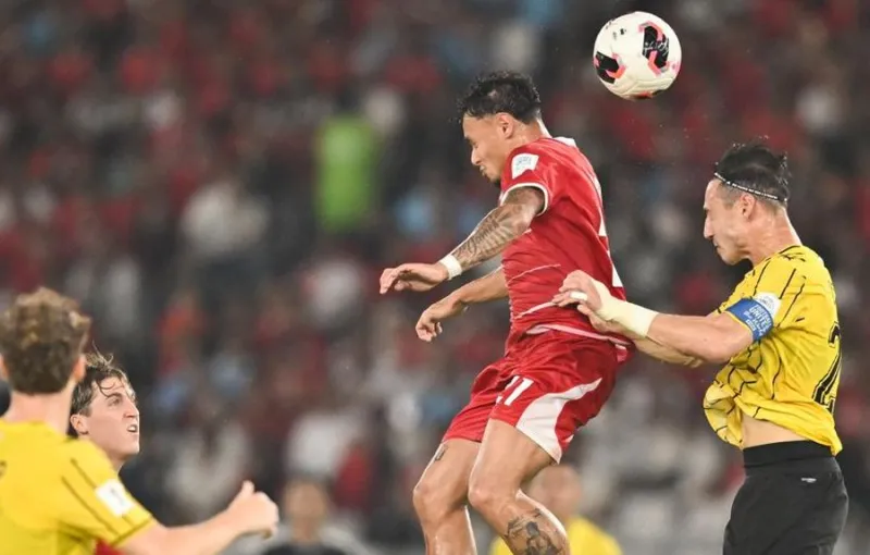 Dean James Tetap Bermain Meski Kaki Berdarah saat Indonesia Imbang dengan Malaysia