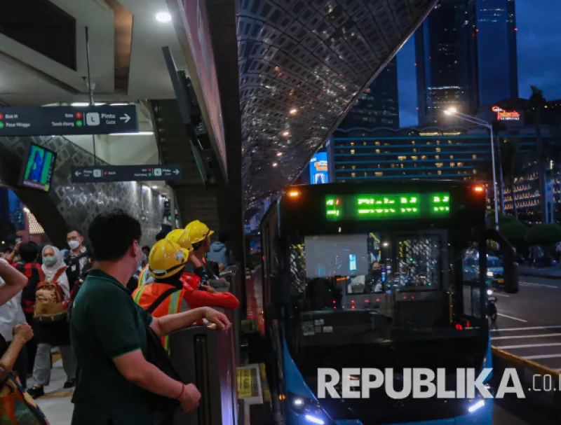 Tarif Transjakarta Naik pada 2027, Enam Kelompok Baru Dapat Akses Gratis