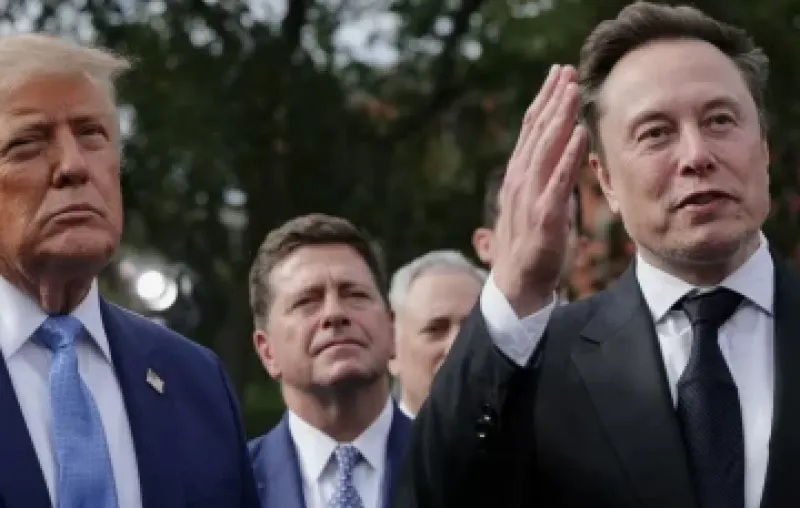 Trump Dukung Pembangunan Pusat Data di AS di Tengah Penolakan Warga