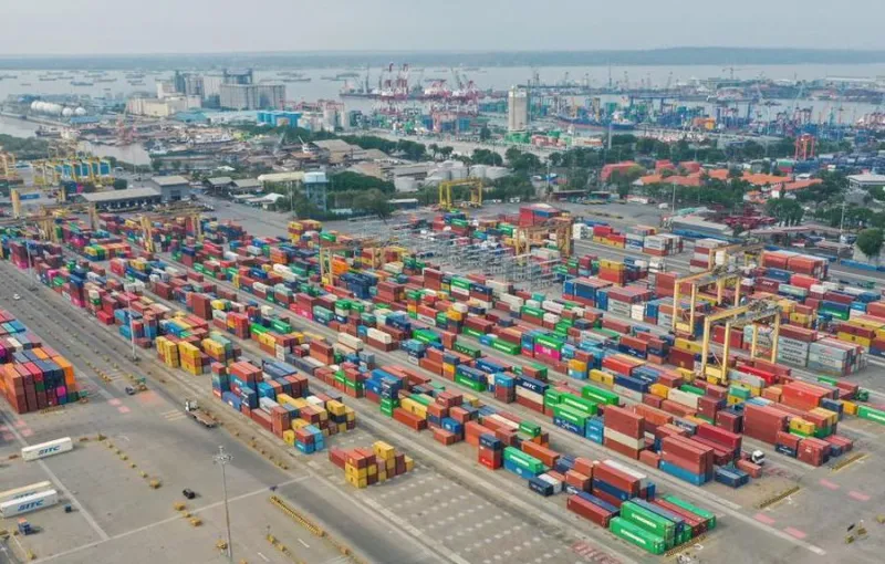 Pelindo Catat Produktivitas Terminal Peti Kemas Naik Lebih dari 70 Persen