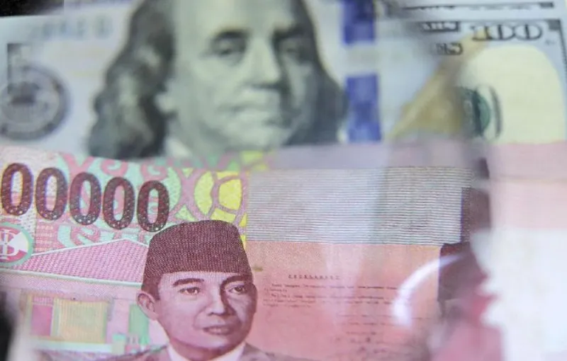 Rupiah Menguat ke Rp17.866 per Dolar AS pada Rabu Pagi