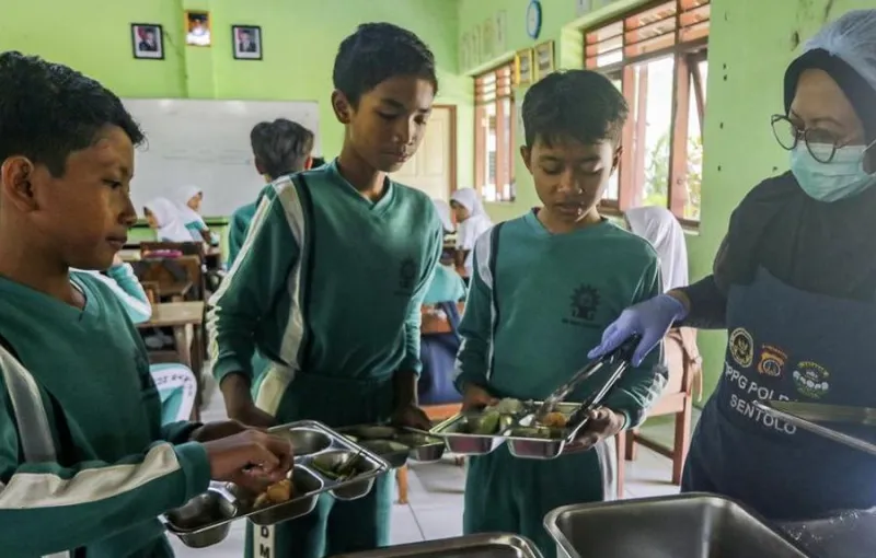 Wagub Gorontalo Pertimbangkan Sistem Prasmanan untuk Program MBG