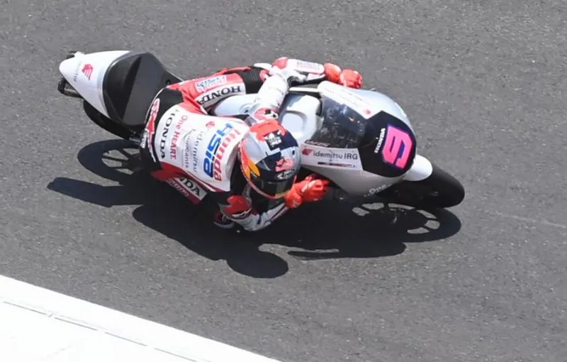 Veda Ega Lampaui Rekor Poin Debutan Ai Ogura di Moto3