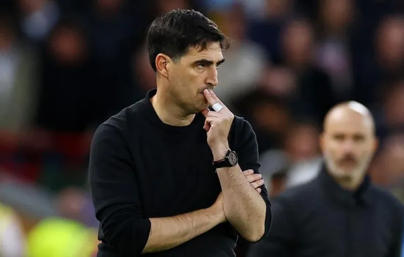 Iraola Pertanyakan Kartu Kuning Pertama Gravenberch saat Liverpool Kalah dari Man City