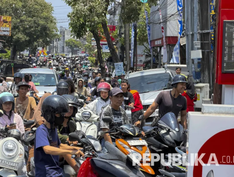 ESDM Sebut Stok BBM Aman 18–20 Hari, Antrean Dipengaruhi Distribusi